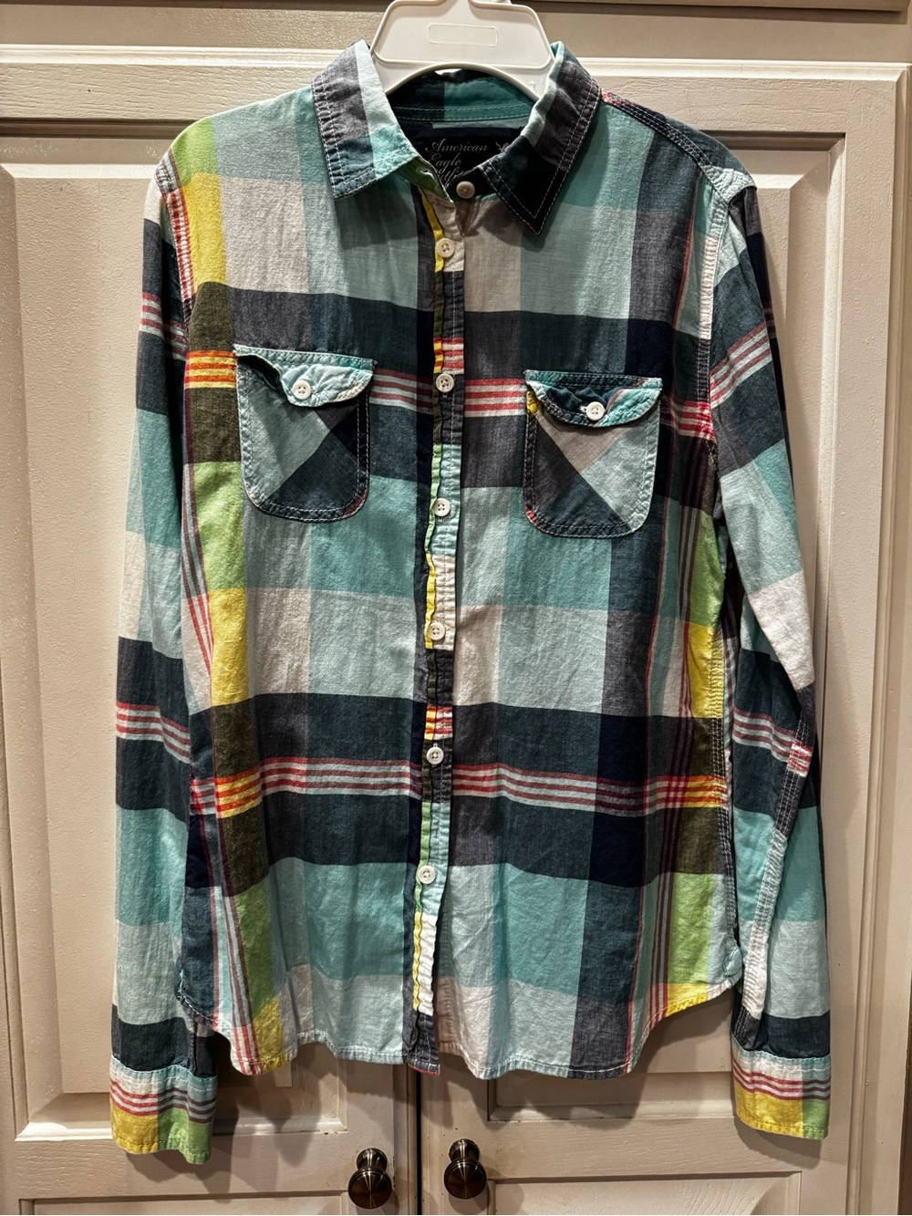 American Eagle AEO Plaid Button Up Down Shirt in Blues Green Pink Long Sleeve